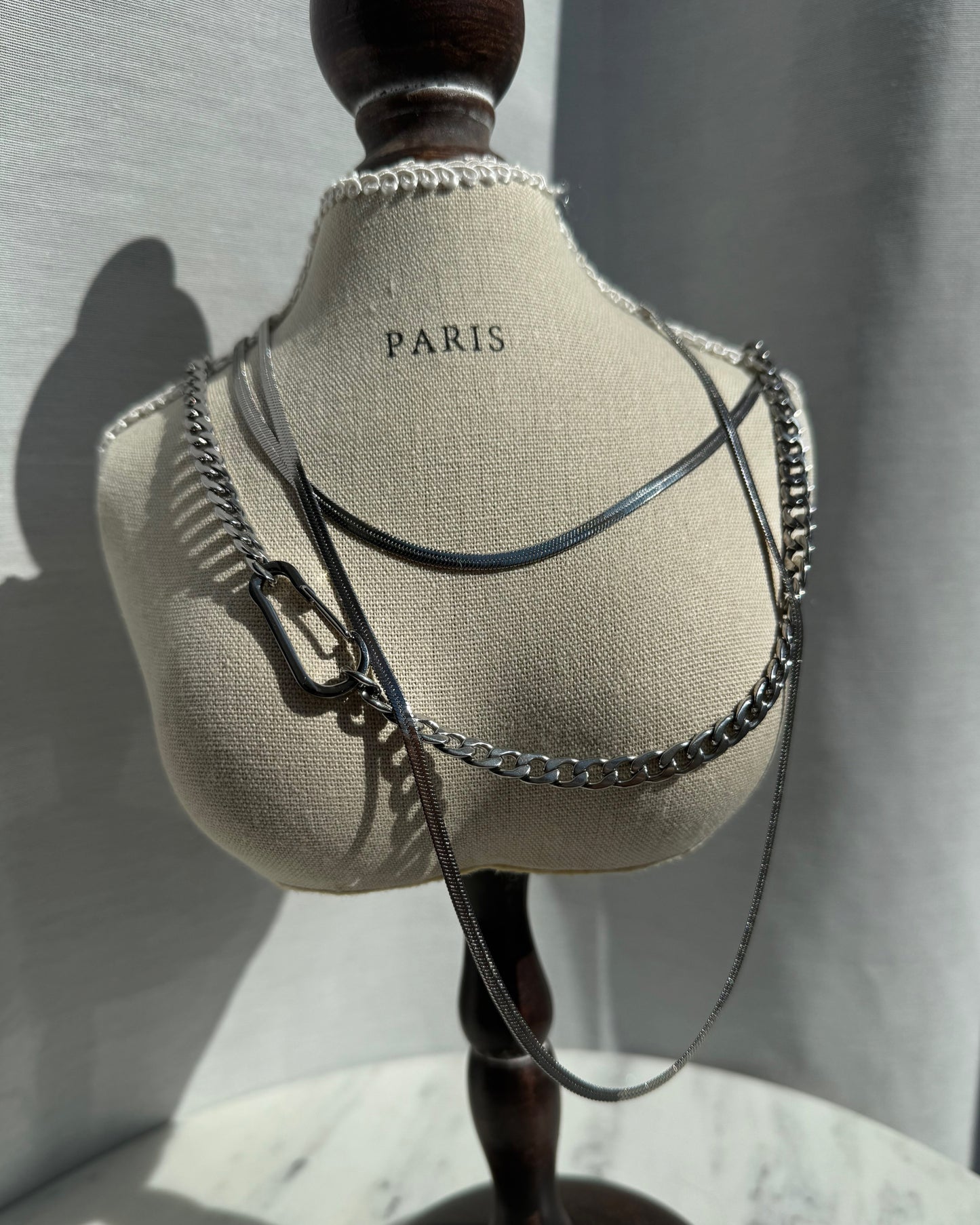Boyfriend Chains